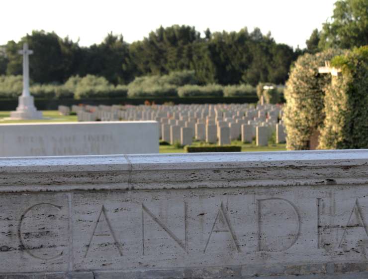 Cimitero Canadese